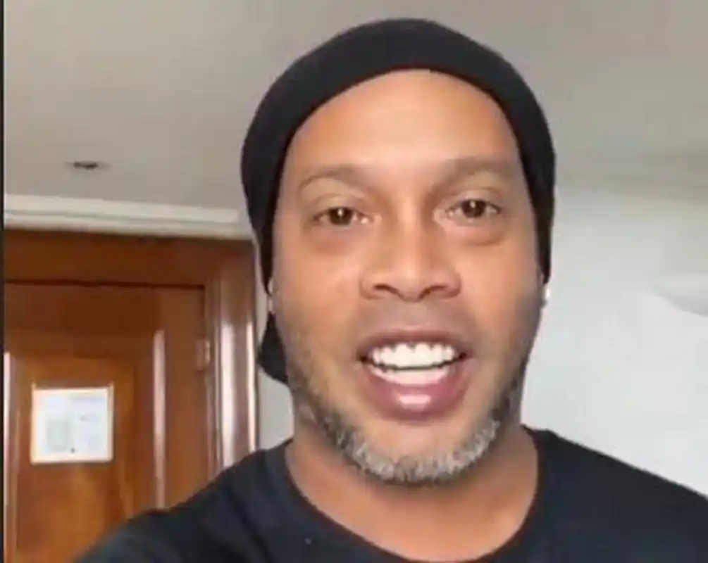 郡的执教经 郡的执教经